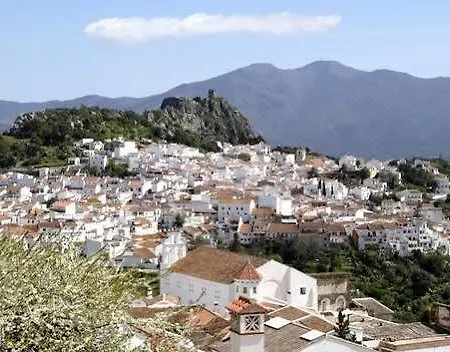 Hotel La Fructuosa 2*