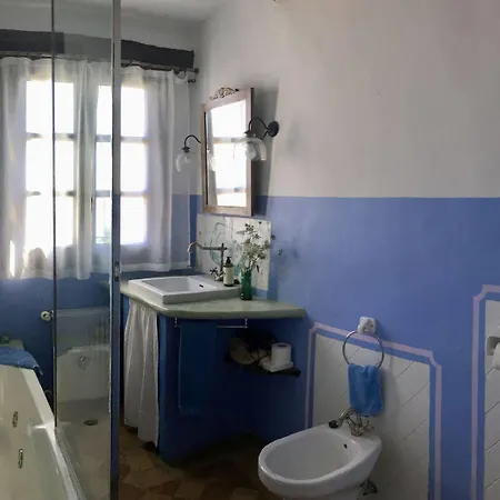Hotel La Fructuosa 2*